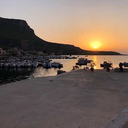 La Casa Del Gelso Apartment Tonnara di Bonagia Екстериор снимка